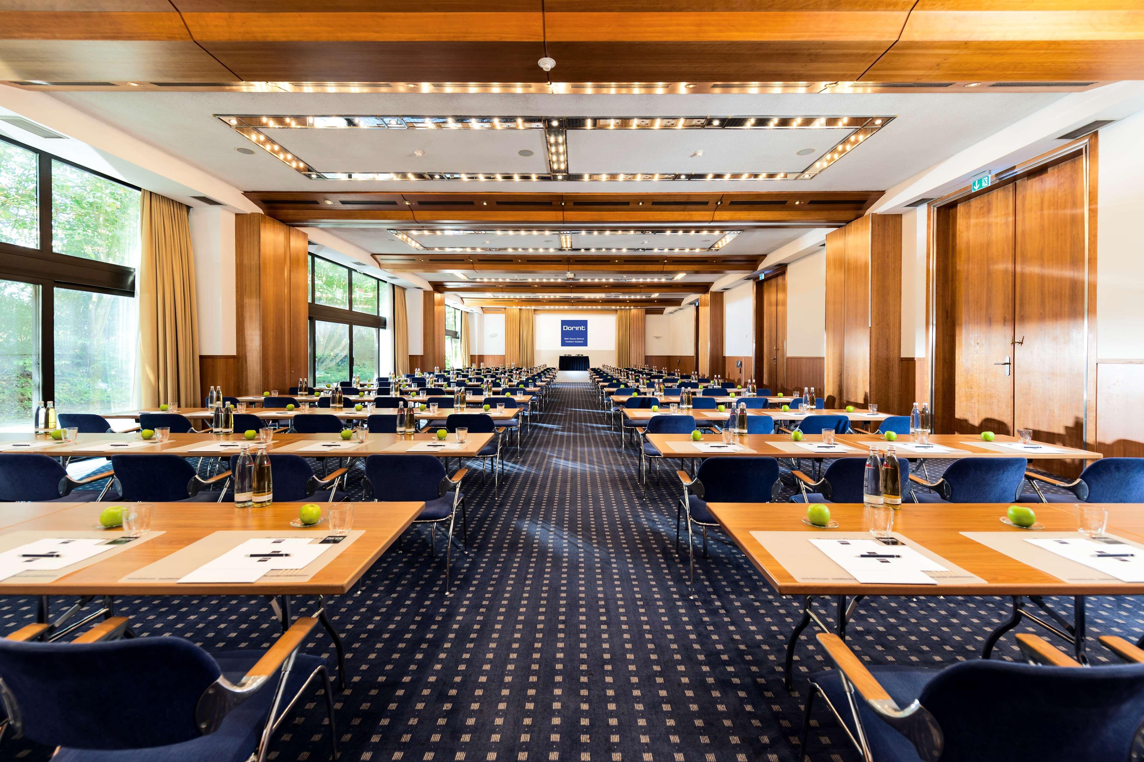 Dorint Main Taunus Zentrum Frankfurt Sulzbach