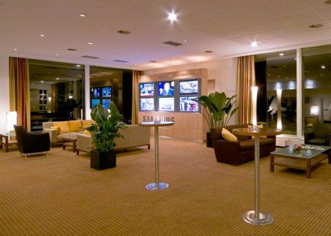 Hotel Dorint Main Taunus Zentrum Frankfurt Sulzbach 4*
